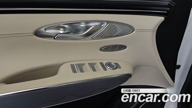 Genesis GV70 2.5T Gasoline AWD 2023 — фото 33