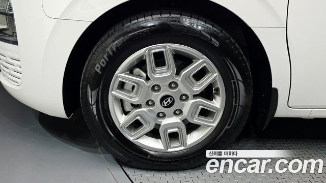 Hyundai Staria L3.5 Cargo 5-Seater Modern 2025 — фото 5