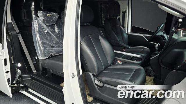 Hyundai Staria L3.5 Cargo 5-Seater Modern 2025 — фото 11