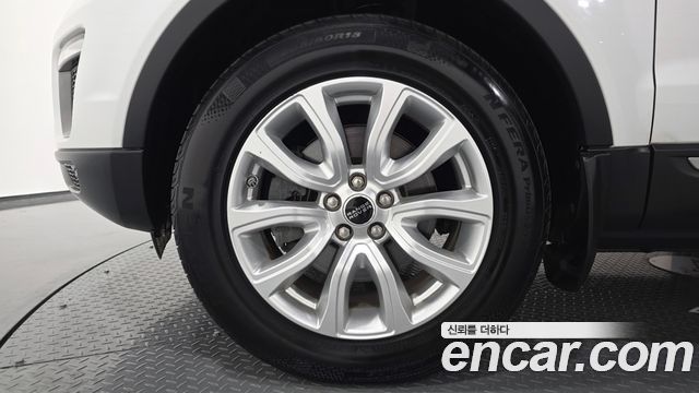Land Rover Range Rover Evoque 2.0 TD4 SE 2017 — фото 5