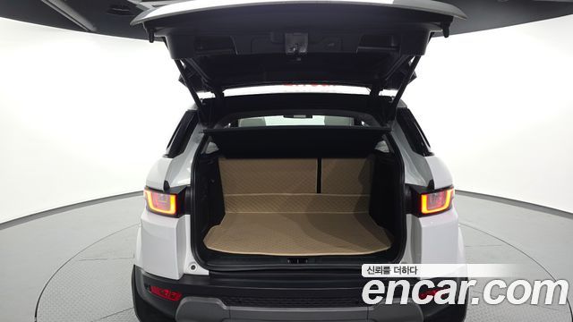 Land Rover Range Rover Evoque 2.0 TD4 SE 2017 — фото 20