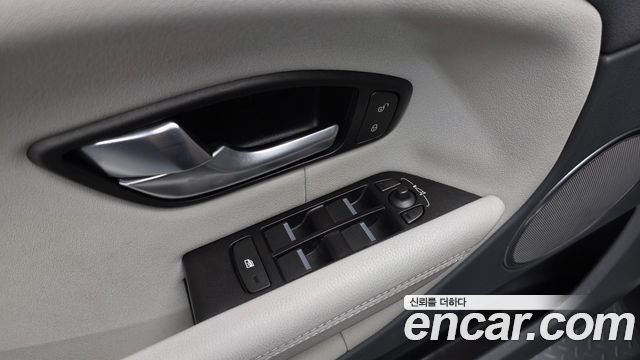 Land Rover Range Rover Evoque 2.0 TD4 SE 2017 — фото 35