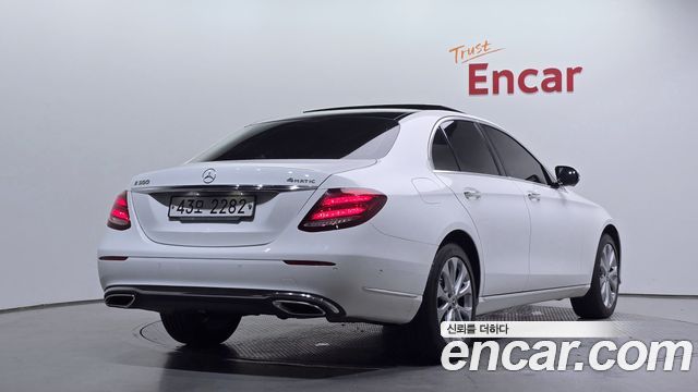 Mercedes-Benz E-Class (W213) E300 4MATIC Exclusive 2019 — фото 2
