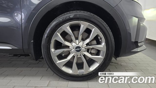 Kia Sorento (IV) Gasoline 2.5T 2WD Signature 2023 — фото 26