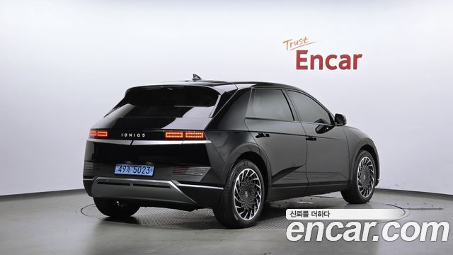 Hyundai Ioniq 5 Long range Exclusive 2023 — фото 2