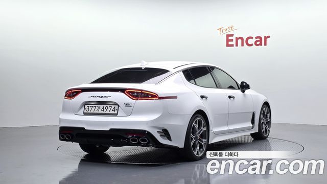Kia Stinger 2.0 Turbo AWD Platinum 2020 — фото 2