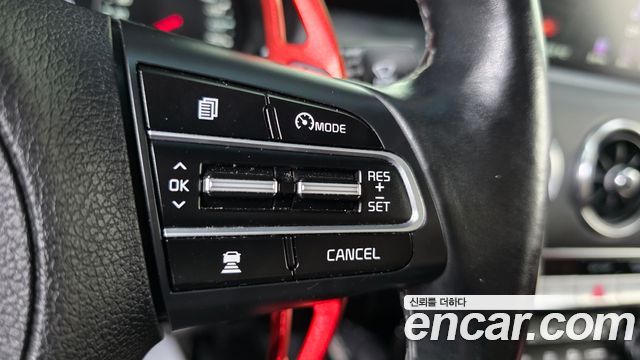 Kia Stinger 2.0 Turbo AWD Platinum 2020 — фото 18