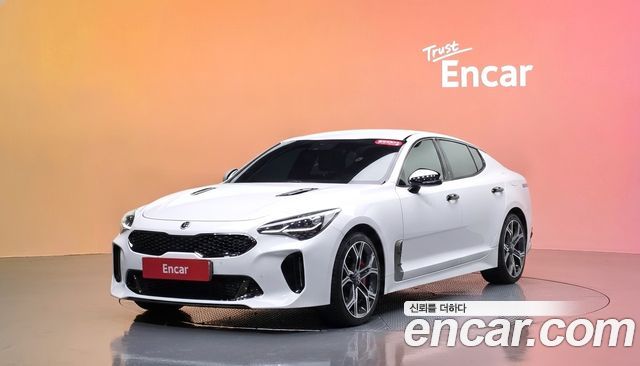 Kia Stinger 2.0 Turbo AWD Platinum 2020 — фото 1