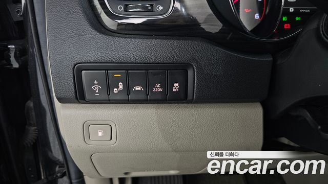 Kia Carnival 7-Seater Limousine President 2019 — фото 15