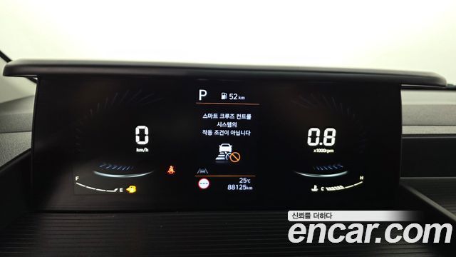 Hyundai Staria 4WD Tourer 11-Seater Modern 2023 — фото 8
