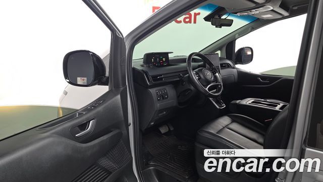 Hyundai Staria 4WD Tourer 11-Seater Modern 2023 — фото 10