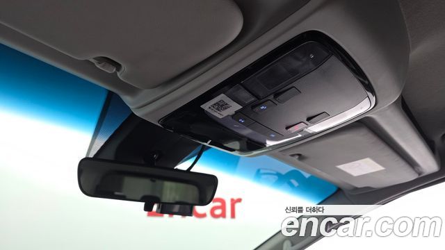 Hyundai Staria 4WD Tourer 11-Seater Modern 2023 — фото 19