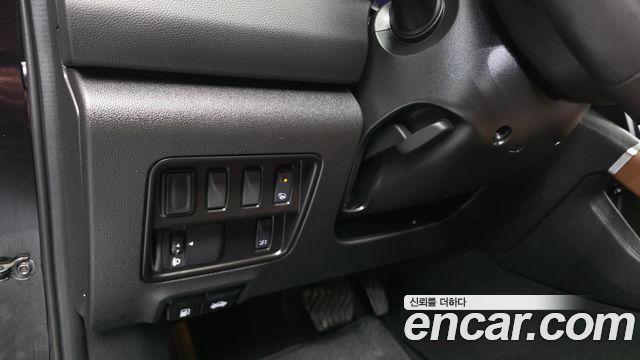 Renault Korea QM6 2.0 GDe RE Signature 2WD 2022 — фото 27