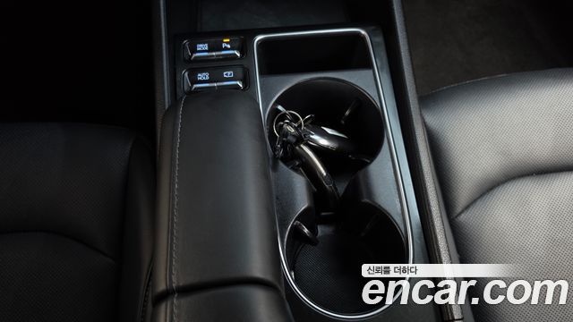 Hyundai Sonata The Edge (DN8) 2.0 Premium 2024 — фото 9