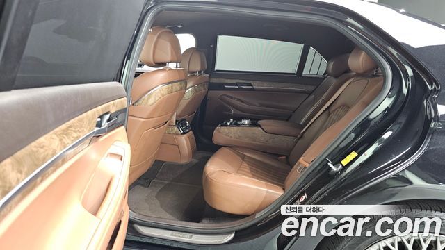Genesis G90 3.8 AWD Premium Luxury 2019 — фото 11
