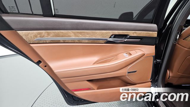 Genesis G90 3.8 AWD Premium Luxury 2019 — фото 25