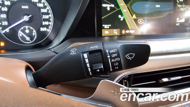 Genesis G90 3.8 AWD Premium Luxury 2019 — фото 28