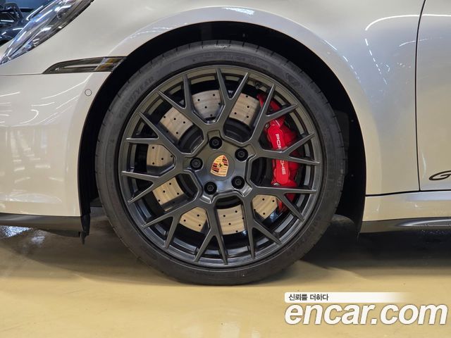Porsche 911 (992) Carrera 4 GTS 2026 — фото 5