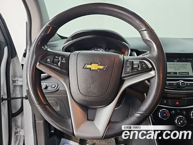Chevrolet Trax 1.6 Diesel Premier 2018 — фото 23