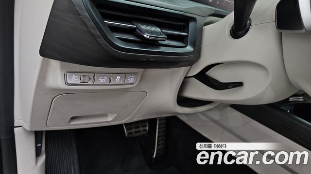 Kia K8 Hybrid Signature 2023 — фото 20