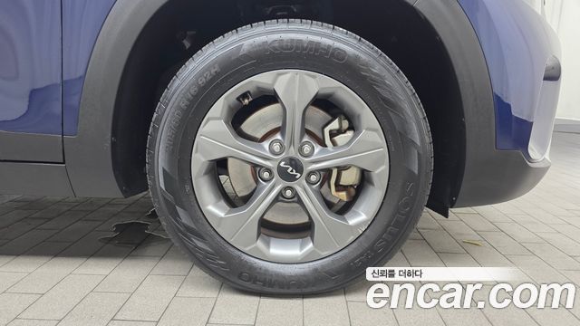 Kia Seltos Gasoline 1.6 Turbo 4WD Prestige 2023 — фото 21