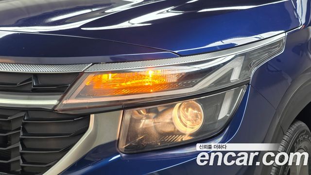 Kia Seltos Gasoline 1.6 Turbo 4WD Prestige 2023 — фото 22