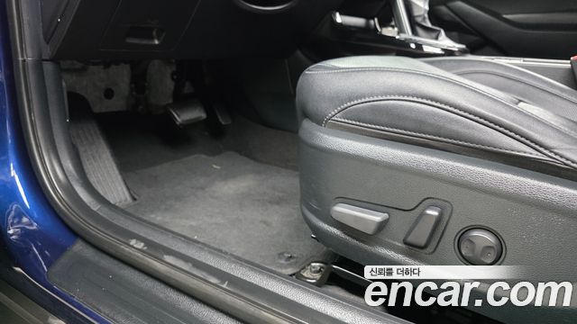 Kia Seltos Gasoline 1.6 Turbo 4WD Prestige 2023 — фото 27