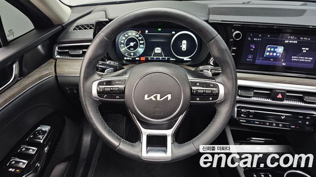 Kia K5 (III) 2.0 Noblesse 2022 — фото 13