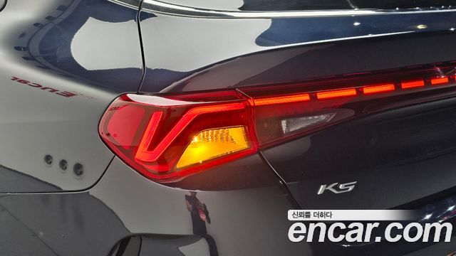 Kia K5 (III) 2.0 Noblesse 2022 — фото 23