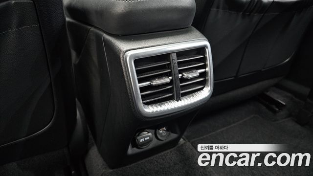 Kia K5 (III) 2.0 Noblesse 2022 — фото 32
