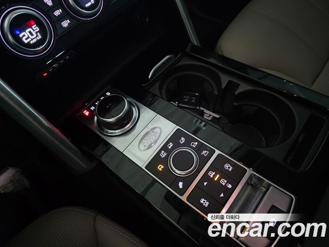 Land Rover Discovery 5 3.0 SD6 HSE 2020 — фото 18