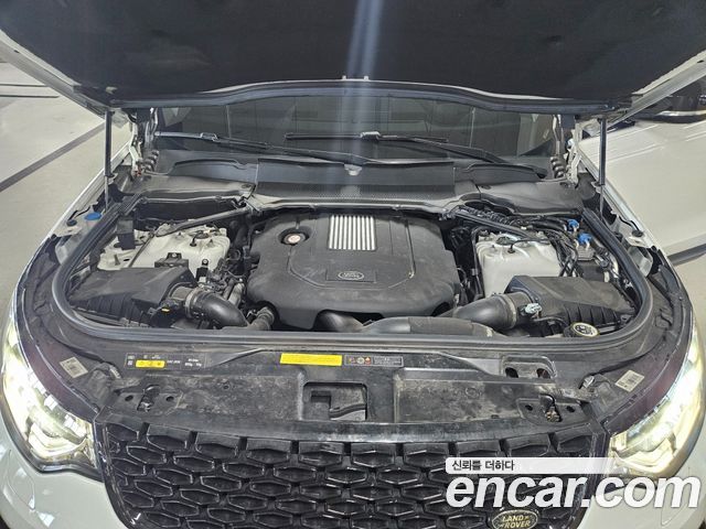 Land Rover Discovery 5 3.0 SD6 HSE 2020 — фото 19