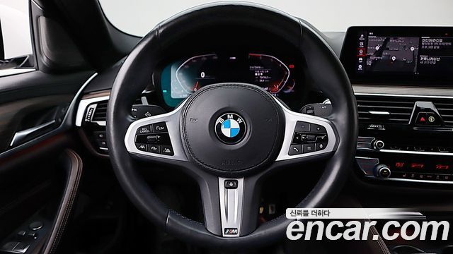 BMW 5 Series (G30) 530i M Sport Package 2020 — фото 9