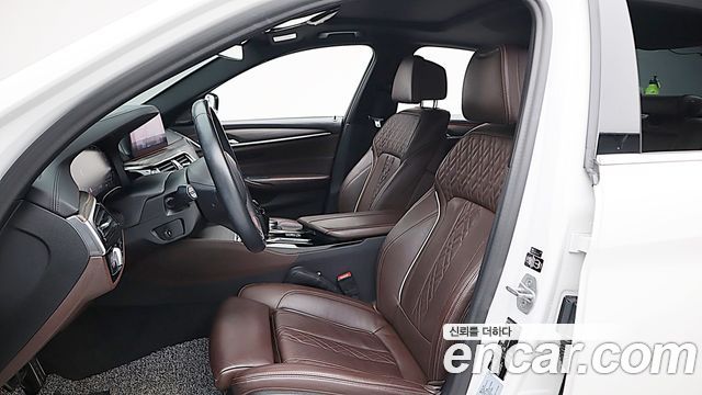 BMW 5 Series (G30) 530i M Sport Package 2020 — фото 21