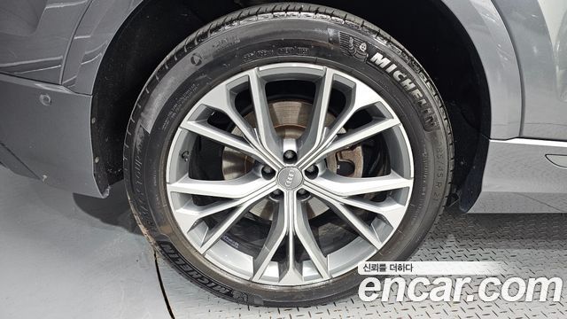 Audi Q8 (4M) 50 TDI Quattro Premium 2021 — фото 5