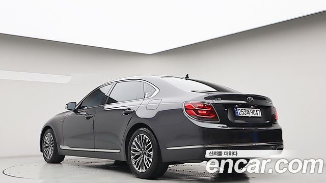Kia K9 3.8 GDI AWD Platinum 2021 — фото 2