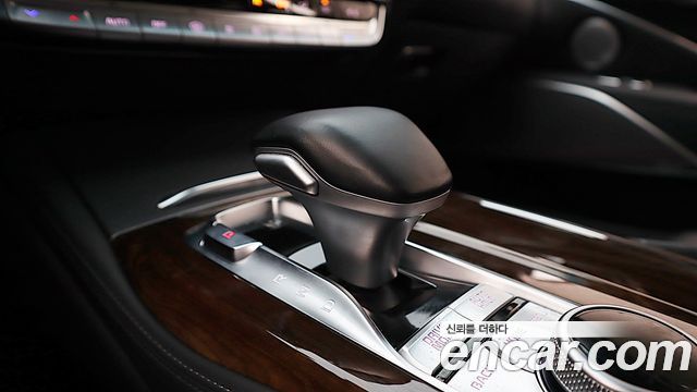Kia K9 3.8 GDI AWD Platinum 2021 — фото 18