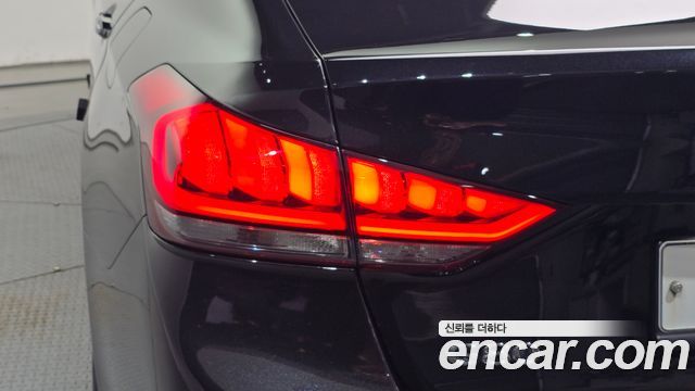 Genesis G80 3.3 GDI Premium Luxury 2019 — фото 29