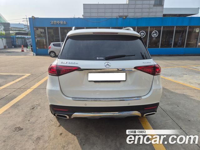 Mercedes-Benz GLE-Class (W167) GLE300d 4MATIC 2022 — фото 4