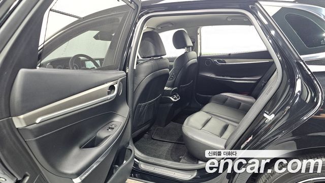 Hyundai Grandeur (IG) 2.5 Exclusice 2023 — фото 12