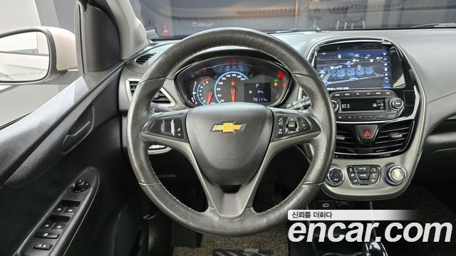 Chevrolet Spark LT 2020 — фото 17