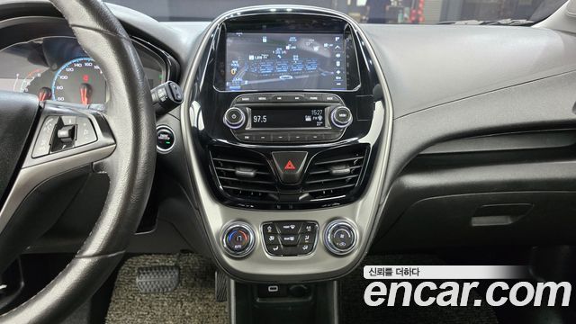 Chevrolet Spark LT 2020 — фото 18