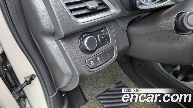Chevrolet Spark LT 2020 — фото 23