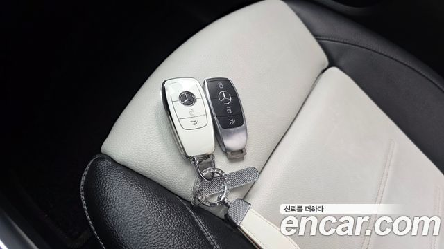 Mercedes-Benz GLB-Class (X247) GLB250 4MATIC 2020 — фото 33