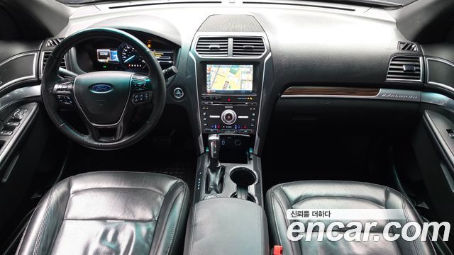 Ford Explorer 2.3 Limited 4WD 5th 2017 — фото 7