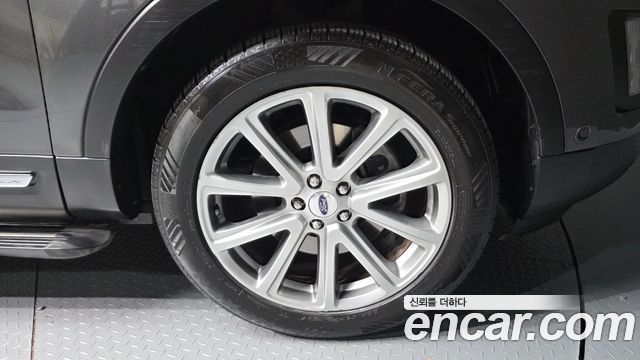 Ford Explorer 2.3 Limited 4WD 5th 2017 — фото 27