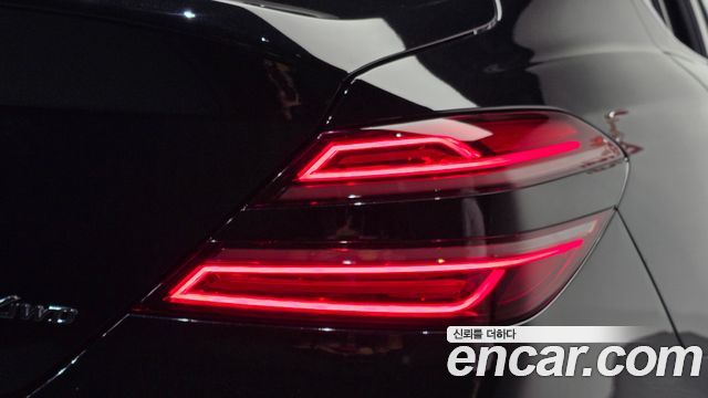 Genesis G70 Gasoline 3.3T 4WD 2023 — фото 23