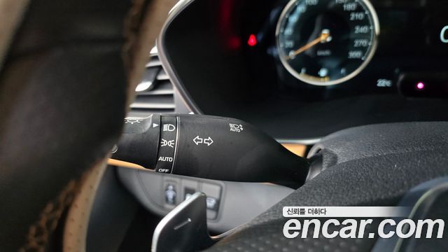 Genesis G70 Gasoline 3.3T 4WD 2023 — фото 28