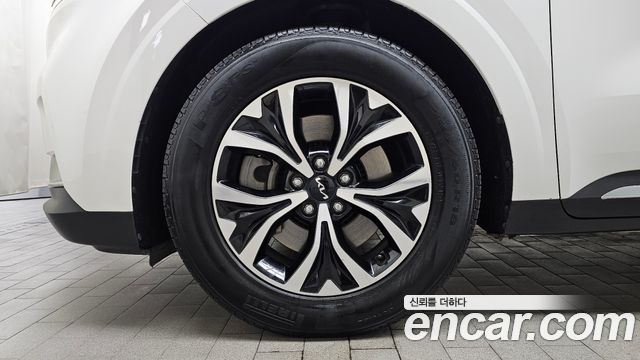 Kia Carnival (IV) Diesel 9-Seater Noblesse 2022 — фото 5