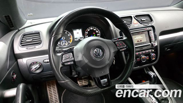 Volkswagen Scirocco 2.0 TSI R 2013 — фото 16
